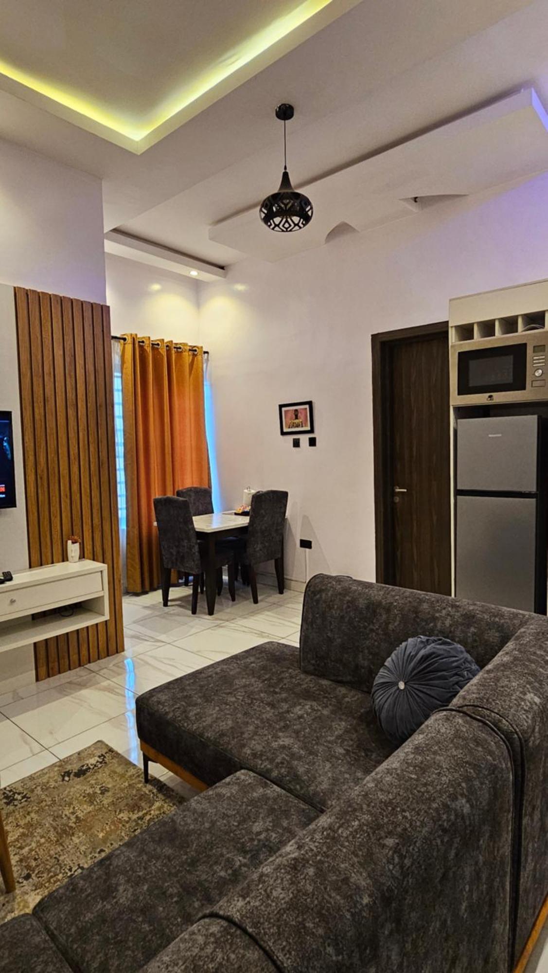 Sapphire Residences By Crystal Ikeja Exterior foto